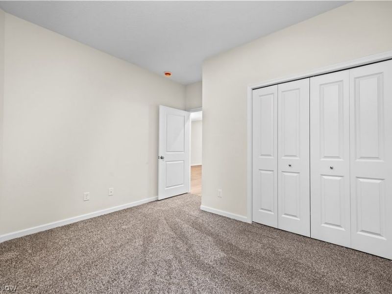 509 Eldemire Lane, Elyria, OH 44035 Photo 17