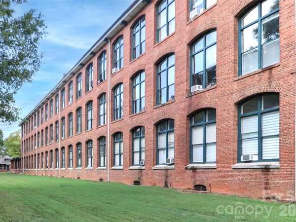 201 S Hoskins Road , Unit 315, Charlotte, NC 28208