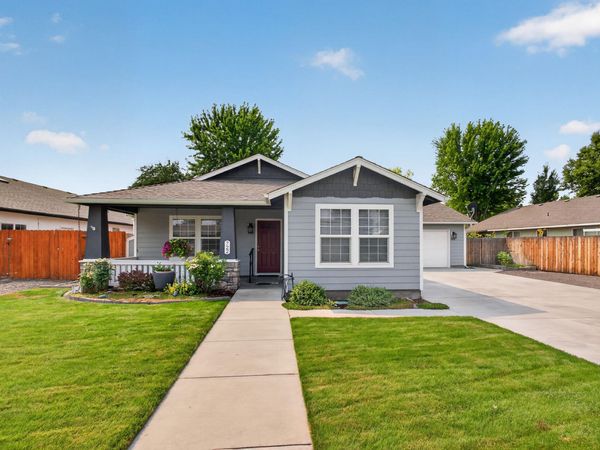 722 NE Stoneridge Loop, Prineville, OR 97754