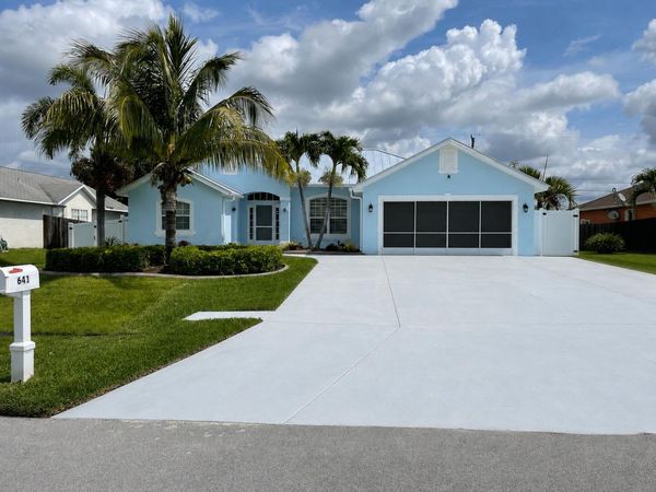 641 SW SARAZEN Avenue, Port St. Lucie, FL 34953