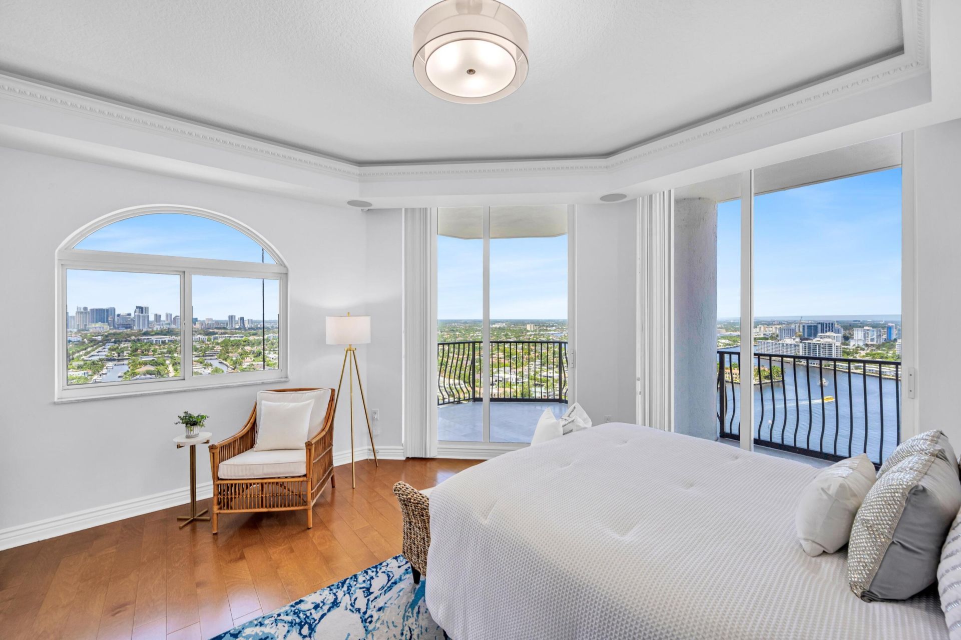 100 S Birch Road, Unit 2705D, Fort Lauderdale, FL 33316 Photo
