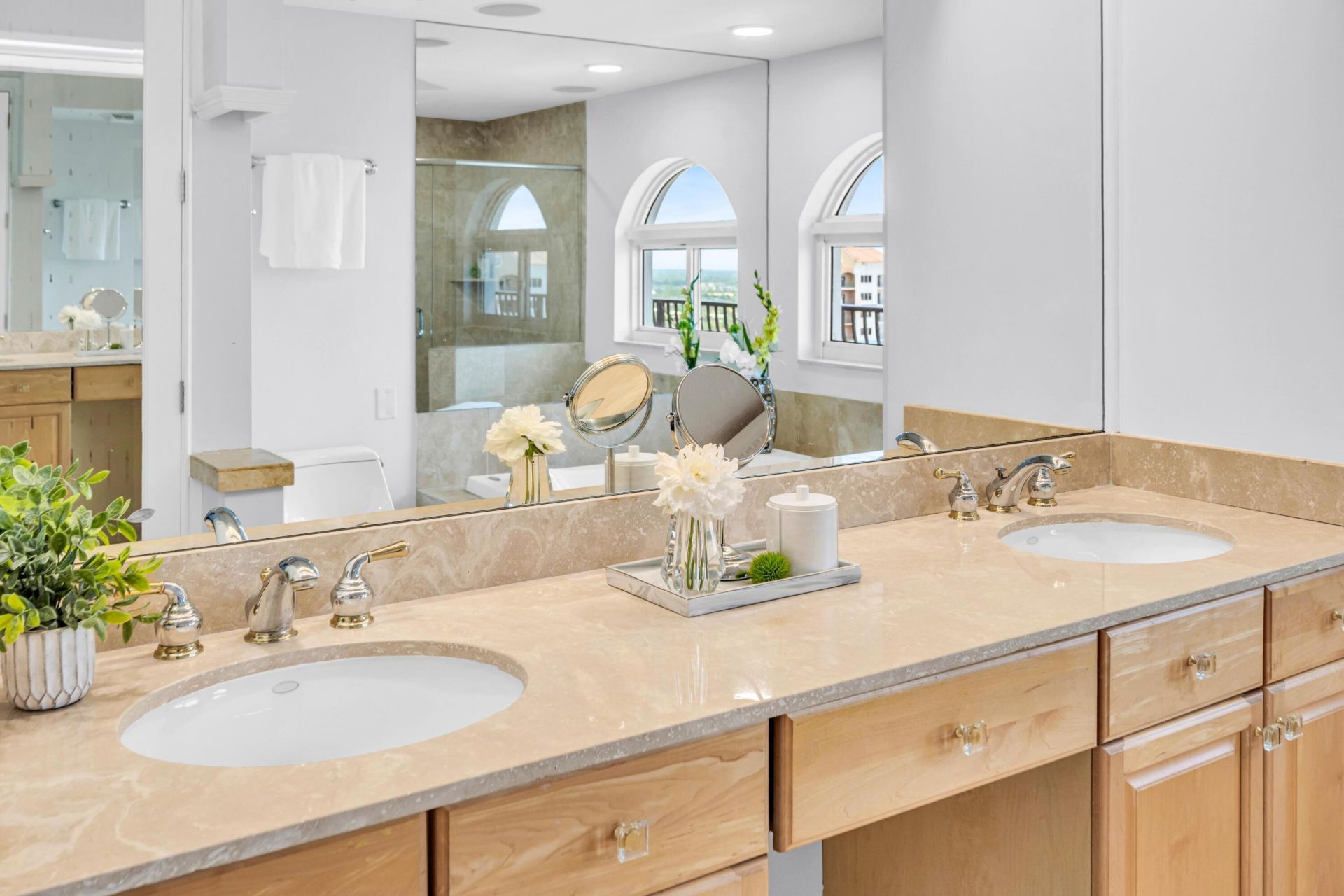 100 S Birch Road, Unit 2705D, Fort Lauderdale, FL 33316 Photo