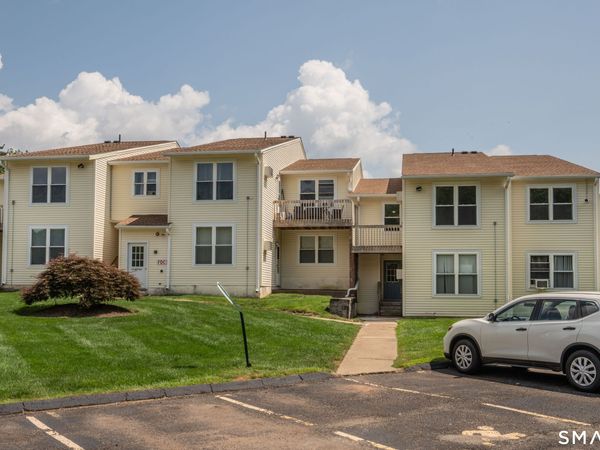 949 Pleasant Valley, Unit 6-11, South Windsor, CT 06074