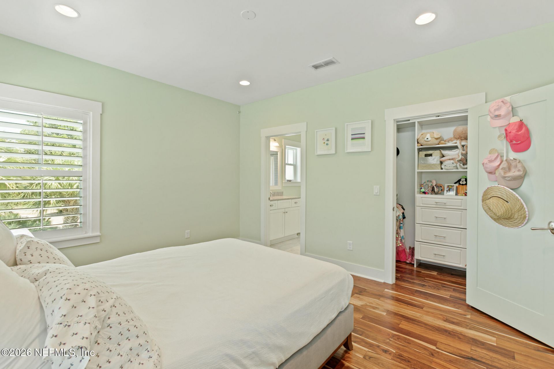 3710 Royal Palm Key, Jacksonville Beach, FL 32250 Photo