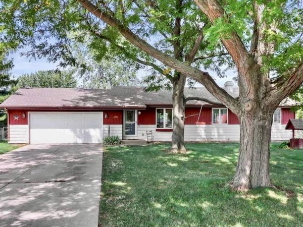 4710 W Greenfield Road, Janesville, WI 53548