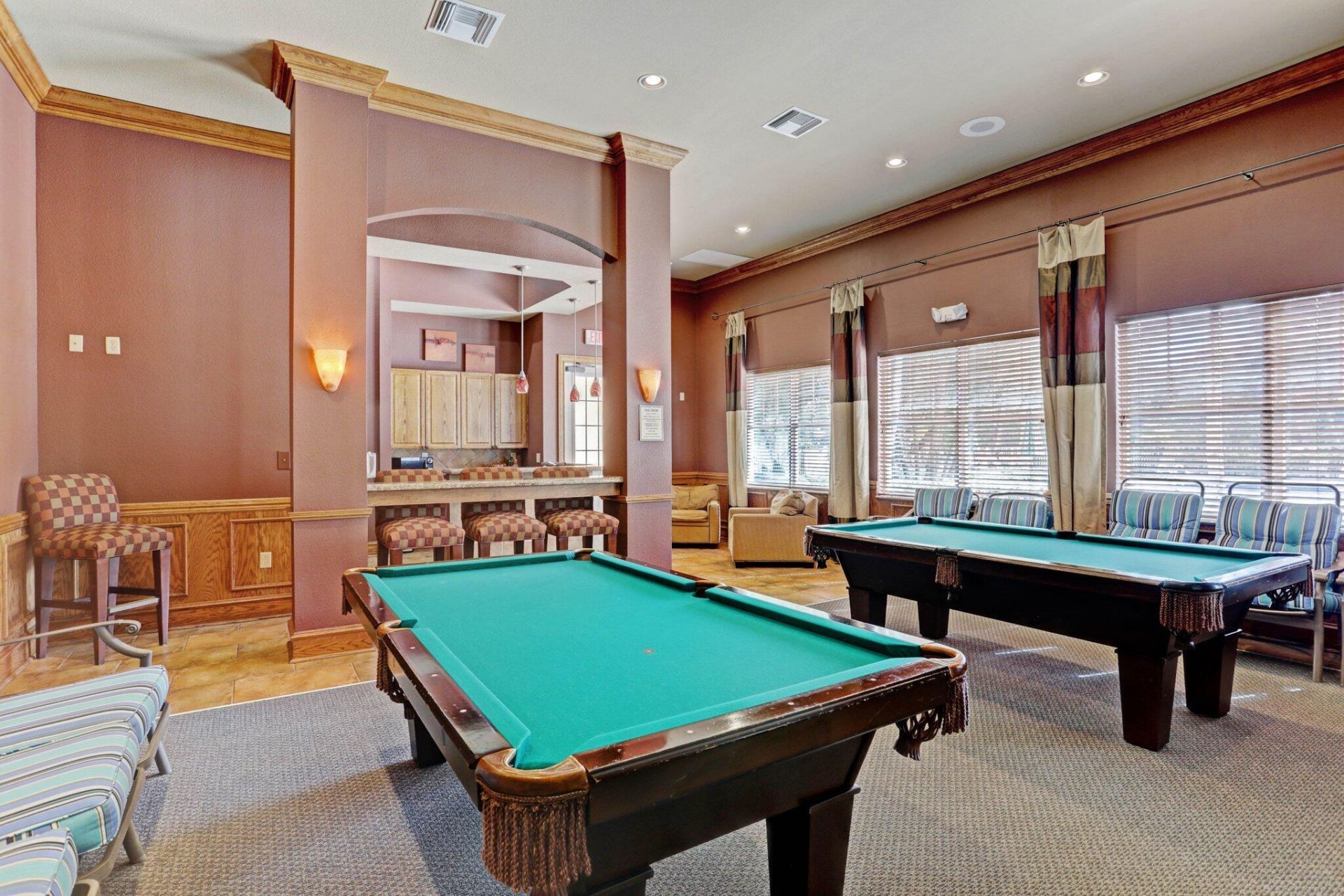 6511 Emerald Dunes Drive, Unit 304, West Palm Beach, FL 33411 Photo