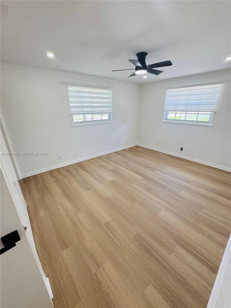 2502 Harding St , Unit 2, Hollywood, FL 33020 Photo
