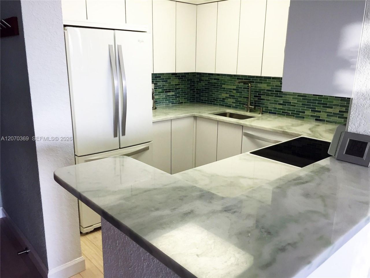 1500 Bay Rd , Unit 618S, Miami Beach, FL 33139 Photo