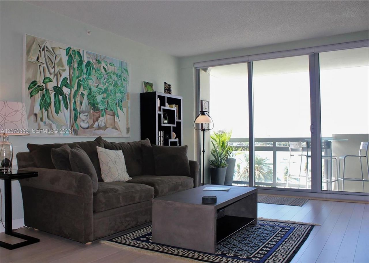 1500 Bay Rd , Unit 618S, Miami Beach, FL 33139 Photo