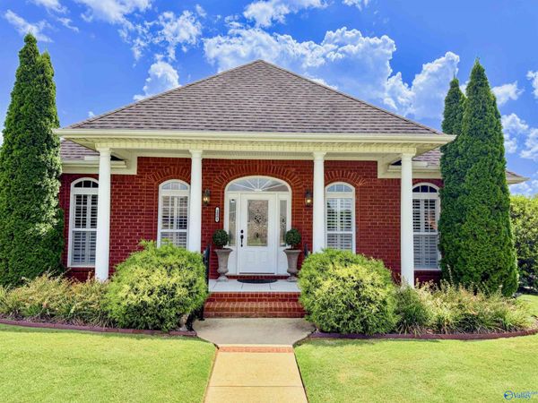 2001 Park Terrace, Decatur, AL 35601