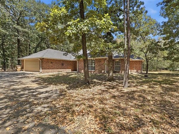 1343 Valleywood Trail, Holly Lake Ranch, TX 75765