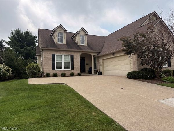 6434 St Augustine Drive NW, Canton, OH 44718