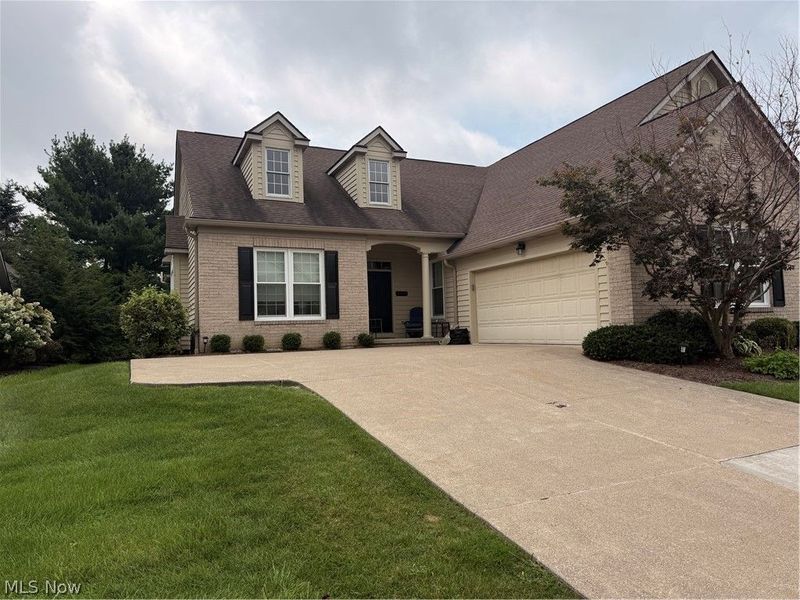 6434 St Augustine Drive NW, Canton, OH 44718 Photo 1