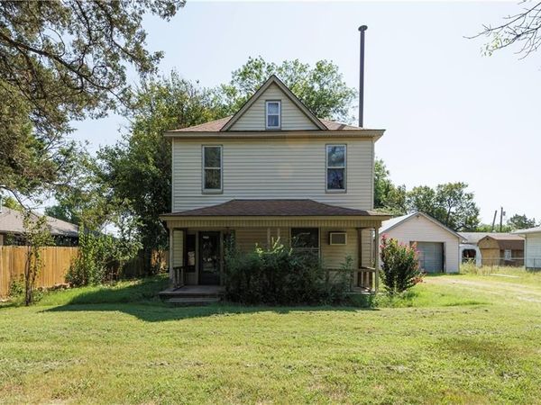 424 N 14th Street, Fredonia, KS 66736