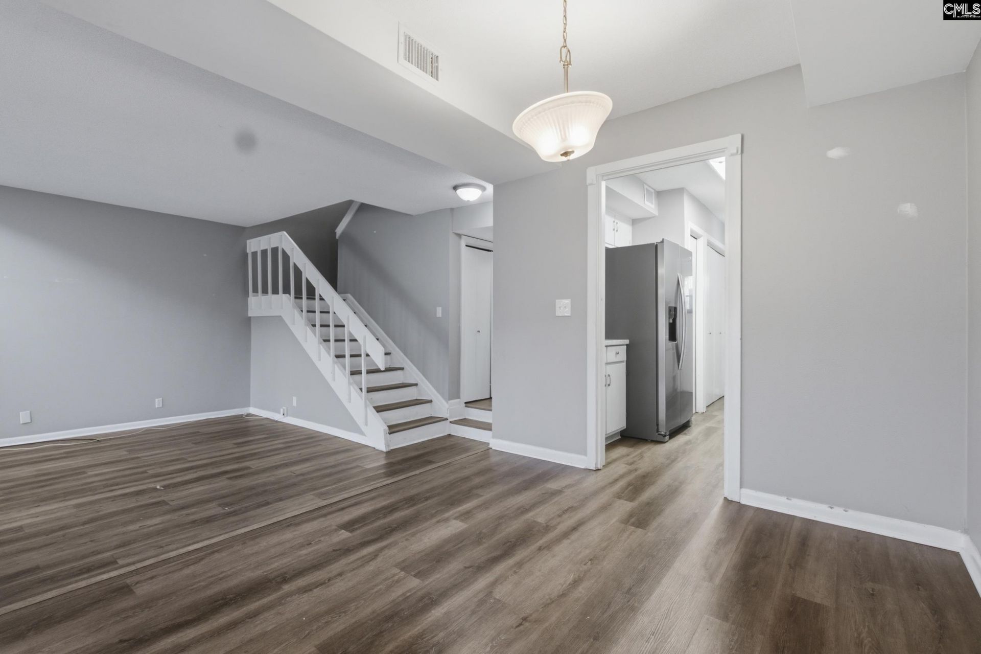 22 Royalgate Drive Photo 7