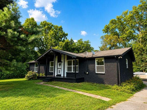 5116 Edmondson Pike , Nashville, TN 37211