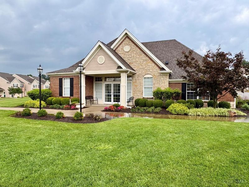 1024 Lost Crossing, Springfield Township, OH 45231 Photo 9