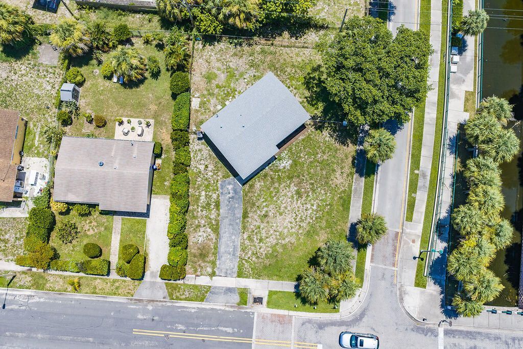 1382 9th Street, West Palm Beach, FL 33401 Photo