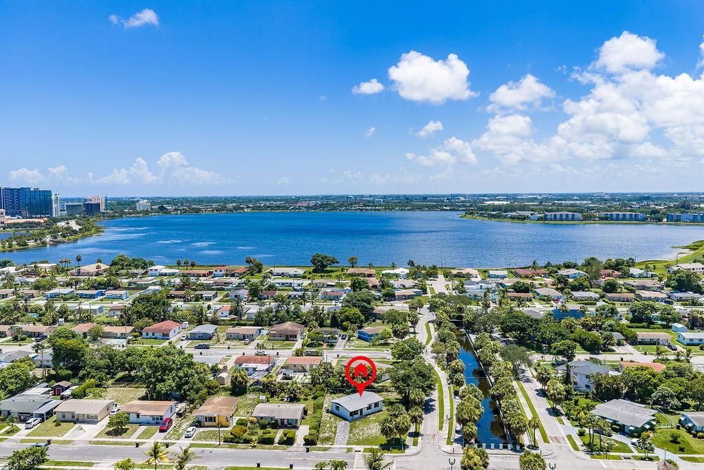 1382 9th Street, West Palm Beach, FL 33401 Photo