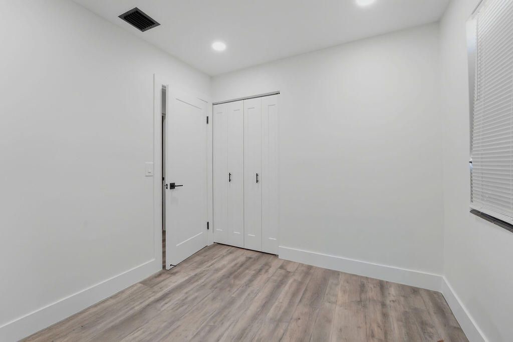 1382 9th Street, West Palm Beach, FL 33401 Photo