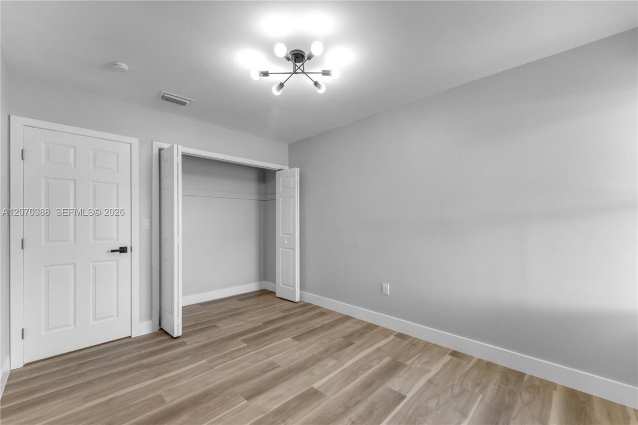 425 NW 17th St , Homestead, FL 33030 Photo