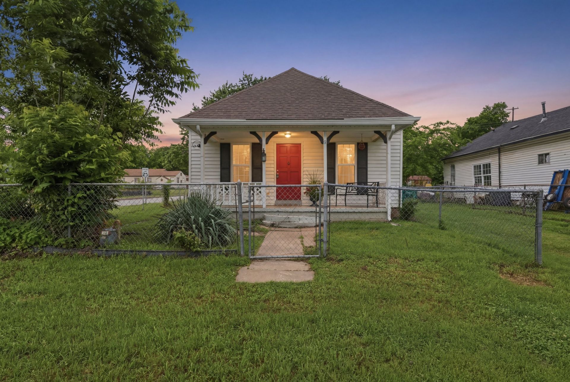 800 N Hodge Street, Sapulpa, OK 74066 Main Photo