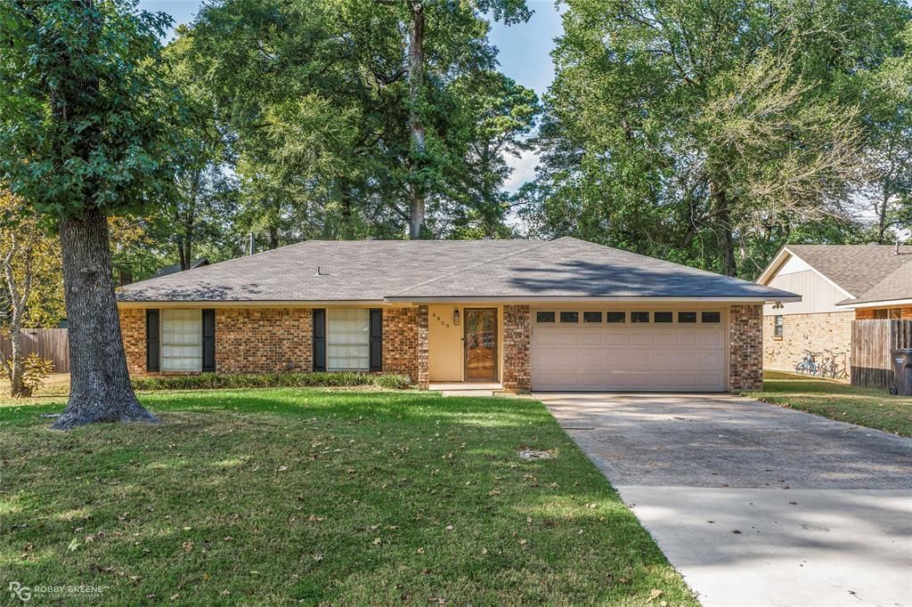 8805 Hollow Bluff Drive, Haughton, LA 71037 Main Photo