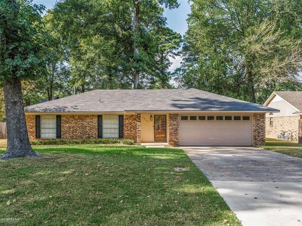 8805 Hollow Bluff Drive, Haughton, LA 71037