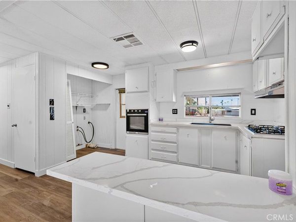32120 Saucon Valley, Thousand Palms, CA 92276