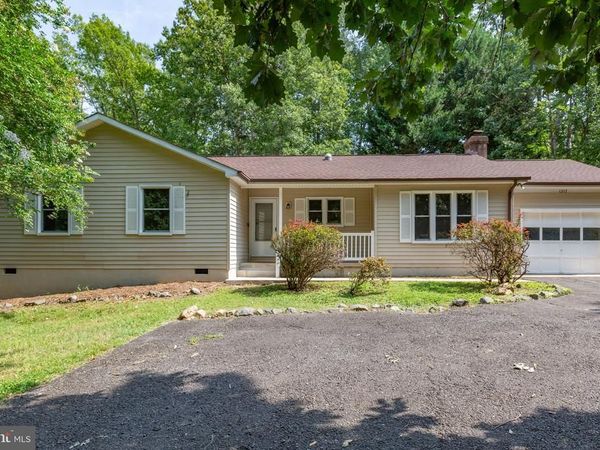 1217 LAKEVIEW PARKWAY, LOCUST GROVE, VA 22508
