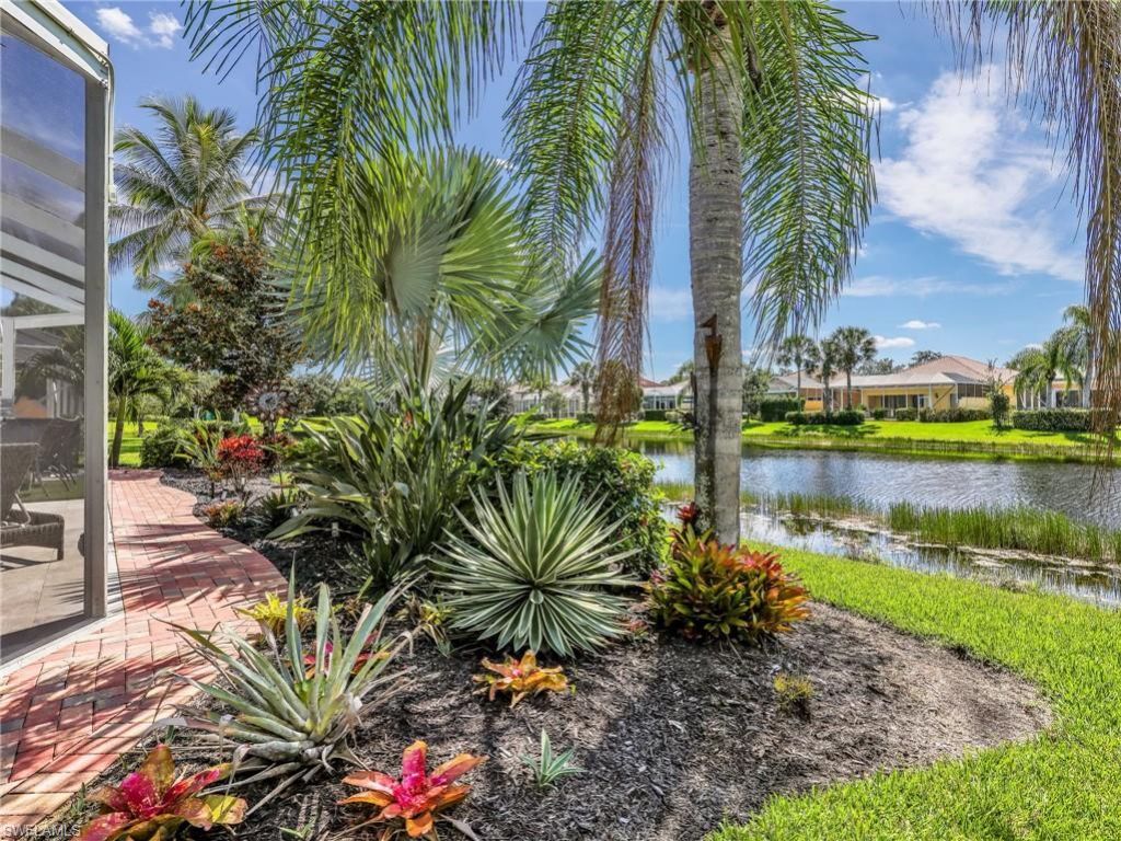 7658 Sicilia Ct, Naples, FL 34114 Photo