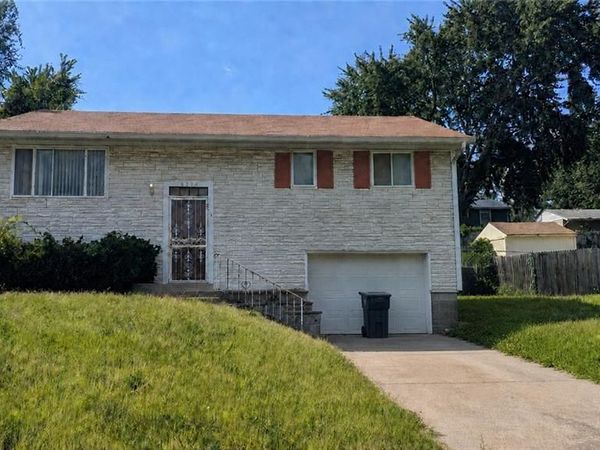 5234 Cypress Avenue, Kansas City, MO 64130