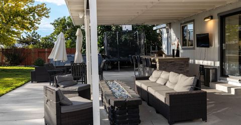 5265 Santa Rosa Avenue, Sparks, NV 89436 Photo