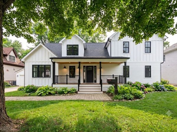 707 Glenshire Road , Glenview, IL 60025