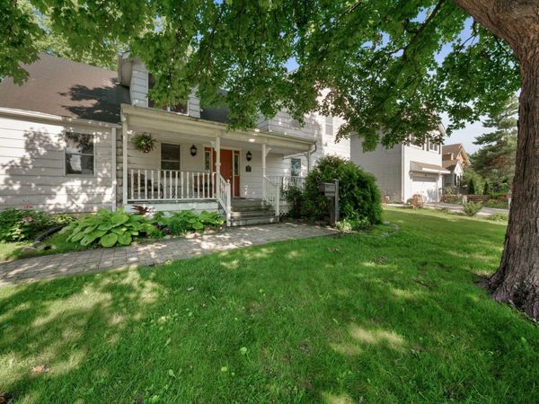 707 Glenshire Road , Glenview, IL 60025