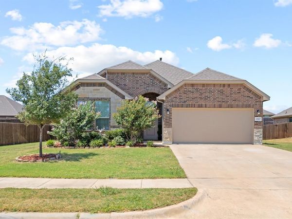 3507 Camden Creek Road, Krum, TX 76249