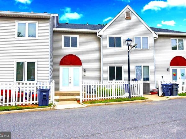 3 WYNDHAM PLACE, FLORENCE, NJ 08518