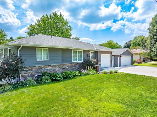 3008 29th Avenue NE, Saint Anthony, MN 55418