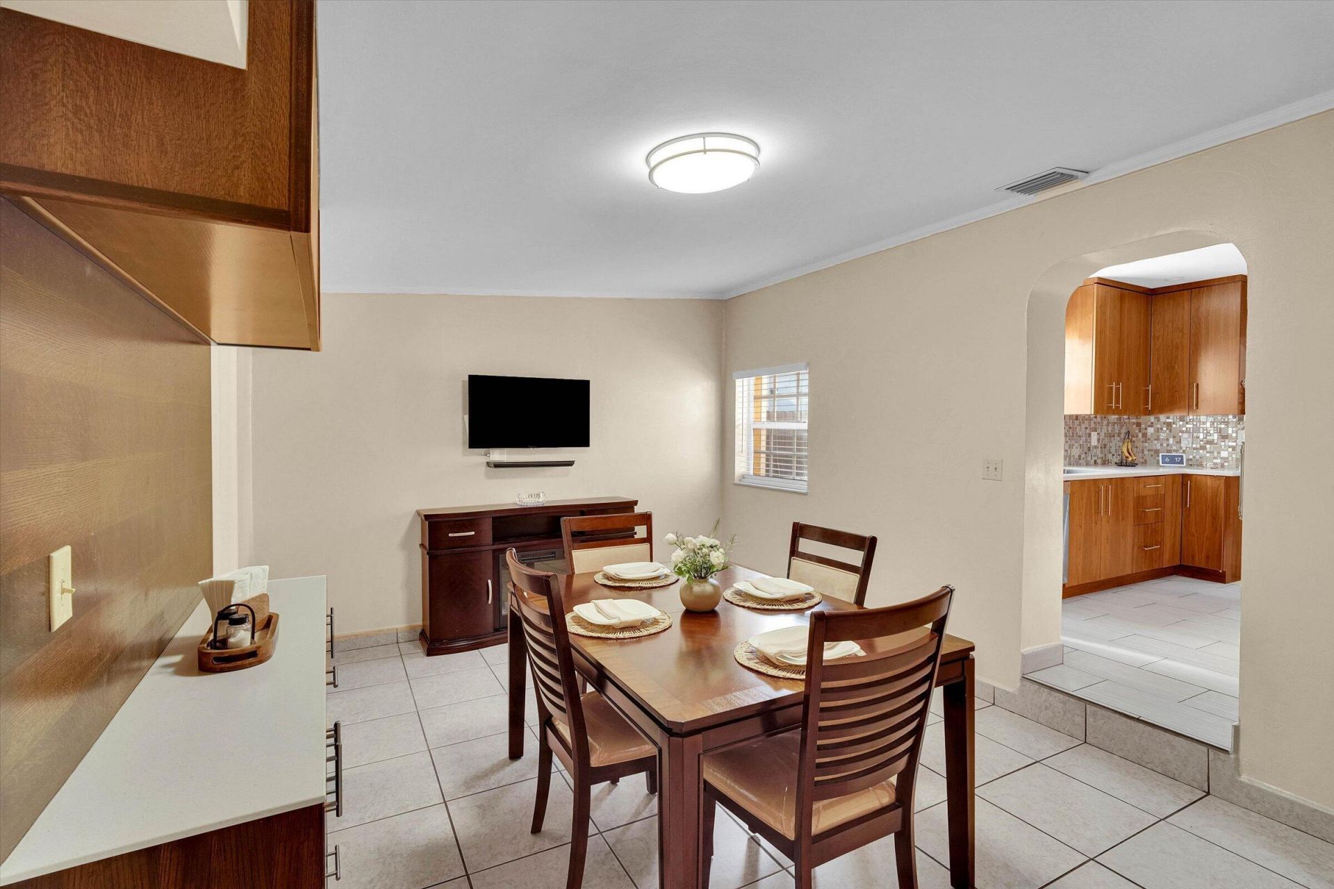 1670 NW 121st Street, North Miami, FL 33167 Photo