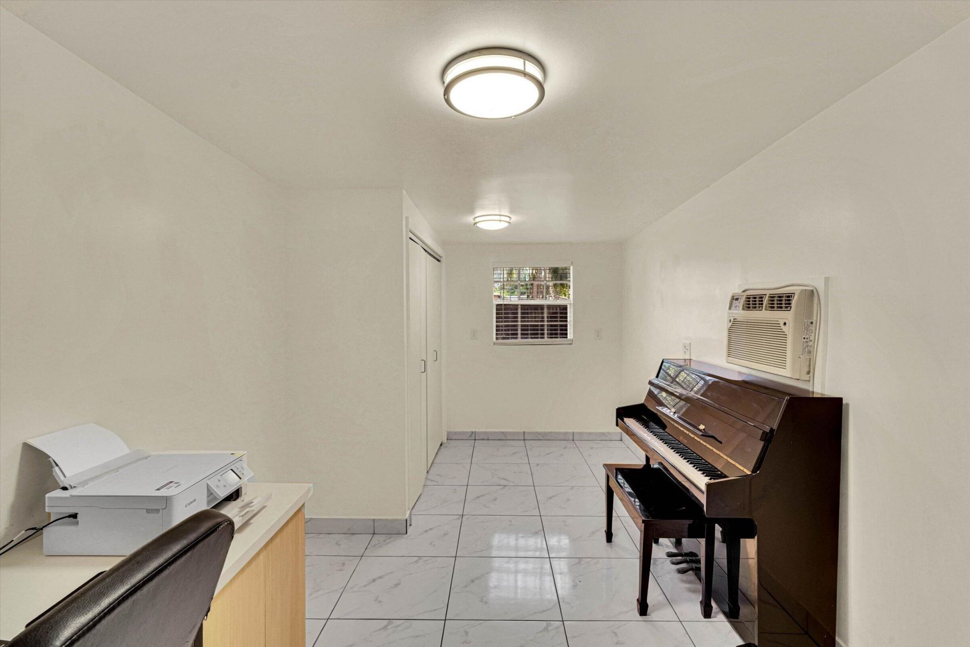 1670 NW 121st Street, North Miami, FL 33167 Photo