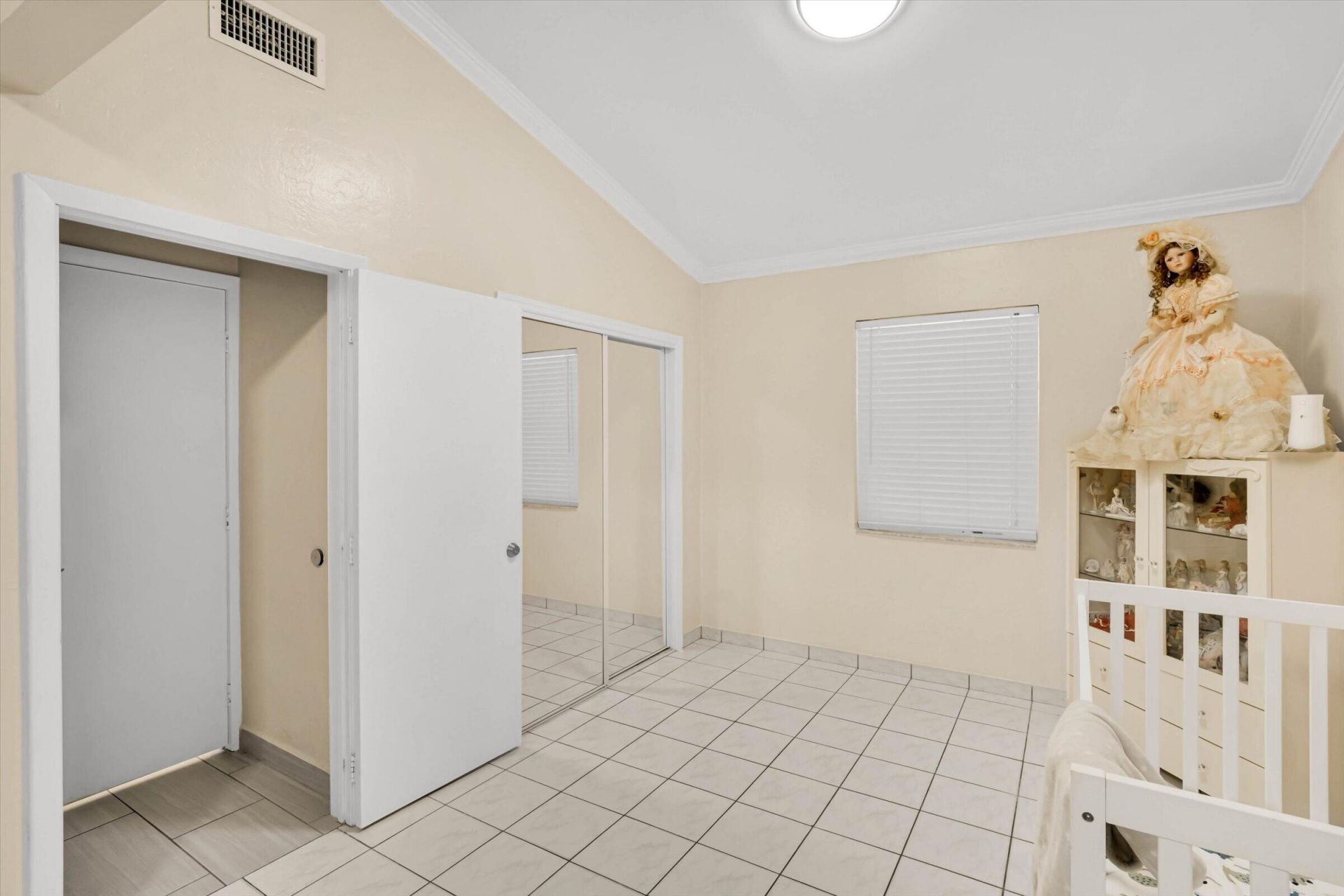 1670 NW 121st Street, North Miami, FL 33167 Photo