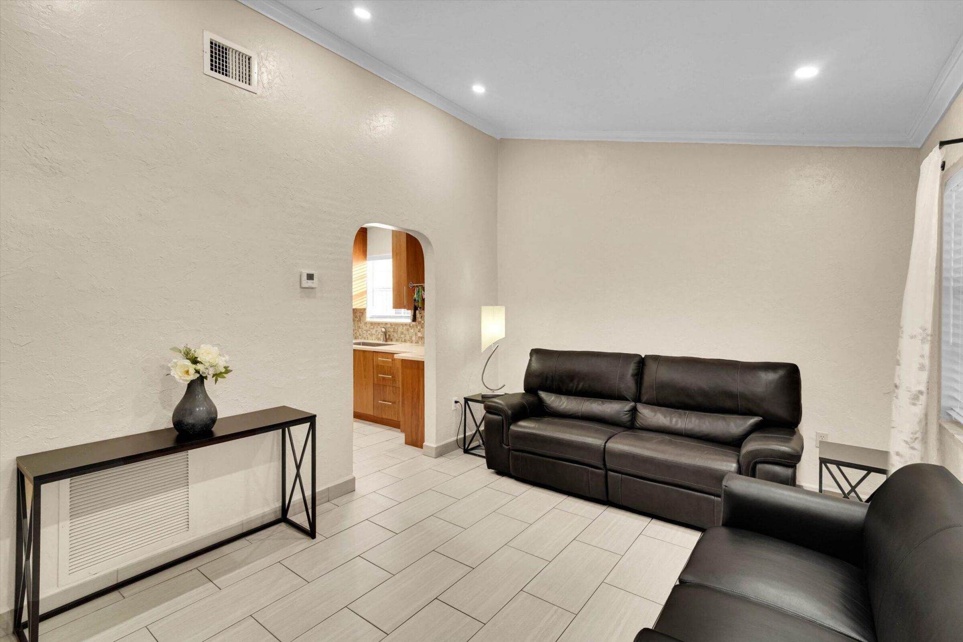 1670 NW 121st Street, North Miami, FL 33167 Photo