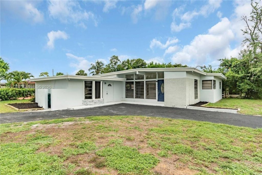 486 W Evanston Cir, Fort Lauderdale, FL 33312 Photo