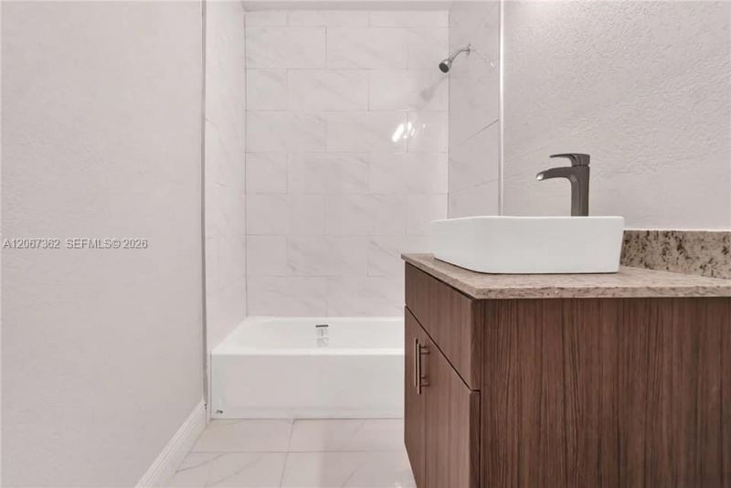 486 W Evanston Cir, Fort Lauderdale, FL 33312 Photo