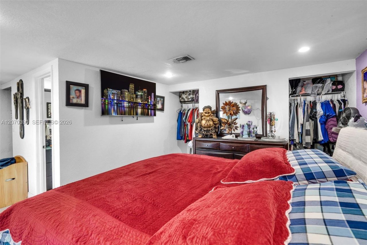 820 E 10th Ave, Hialeah, FL 33010 Photo