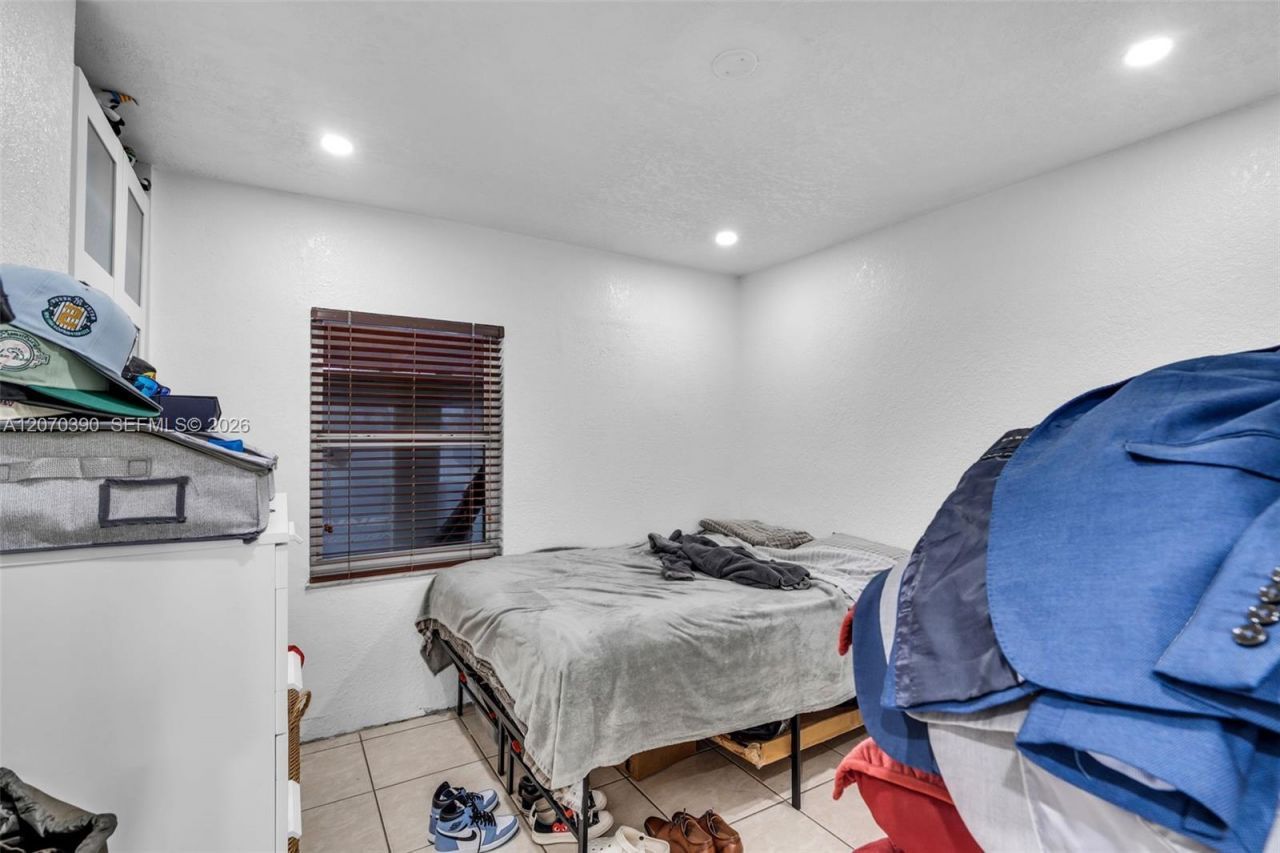 820 E 10th Ave, Hialeah, FL 33010 Photo