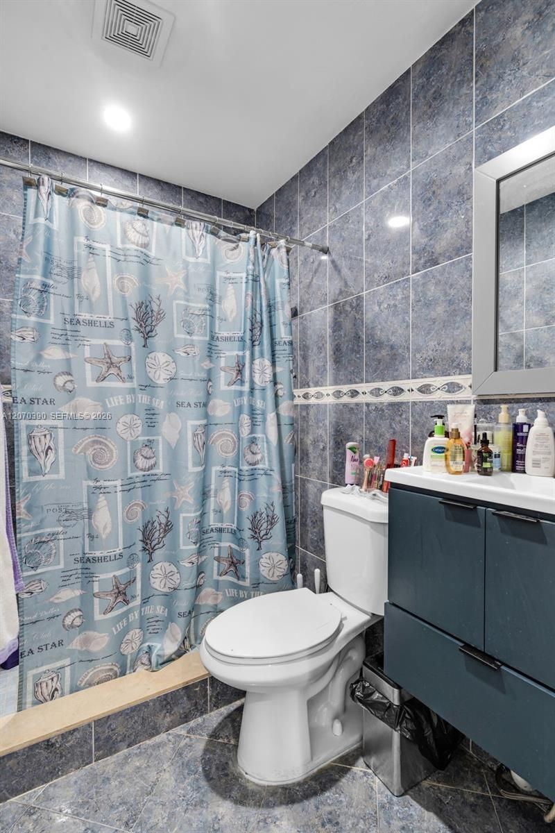 820 E 10th Ave, Hialeah, FL 33010 Photo