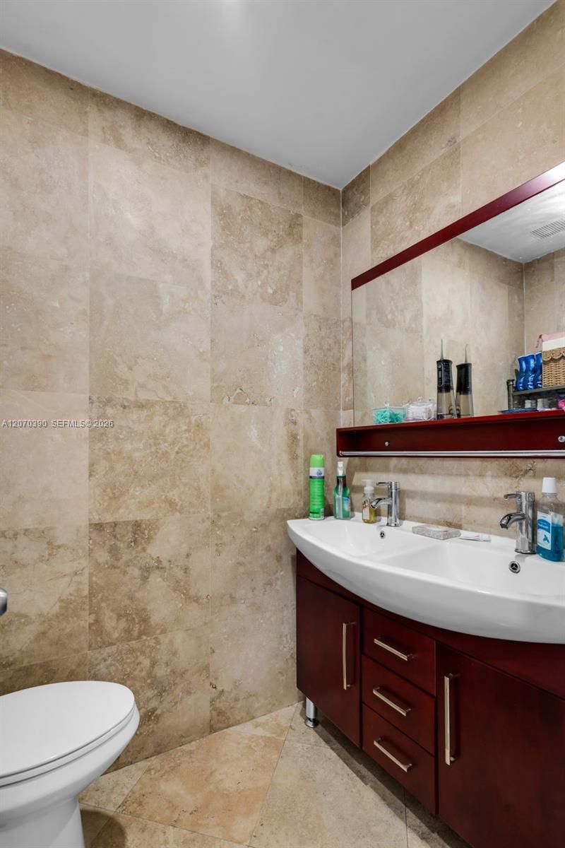 820 E 10th Ave, Hialeah, FL 33010 Photo