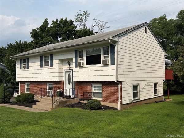 2 Cinder Road, Garnerville, NY 10923