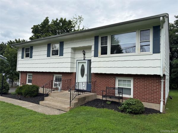 2 Cinder Road, Garnerville, NY 10923